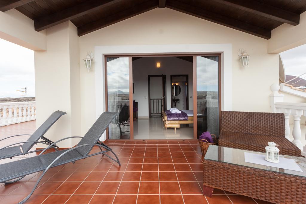 The Fit Retreat Hotel Lajares Exterior foto